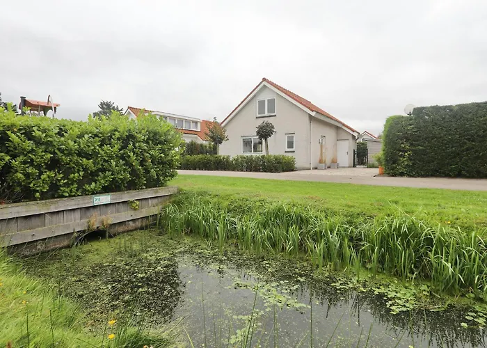 Feriehus House Sunny Side - 1 Km From The