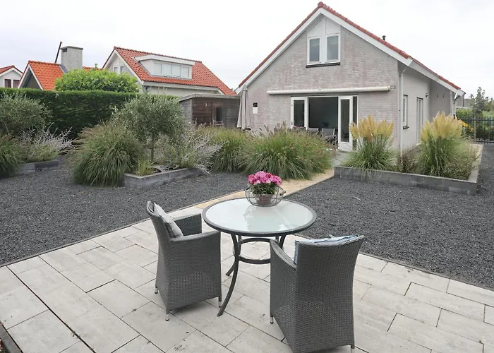 Feriehus House Sunny Side - 1 Km From The